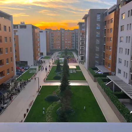 Maximus Ii Lux Apartment